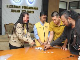 Rutan Surabaya Gagalkan Dugaan Penyelundupan Narkoba dalam Botol Sabun Wajah