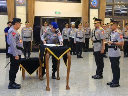 Sertijab Irjen Rudi Setiawan Jabat Kapolda Jabar, Trunoyudo: Bagian dari Penyegaran