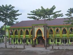 Guru Madrasah Minta Pemerintah Tak Lagi Pilih Kasih