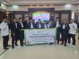 Pengambilan Sumpah Advokat PPSHI: Komitmen pada Nilai Syari’ah dan Konstitusi