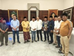 Polemik Parkir Toko Modern, FSMI dan Wali Kota Surabaya Temukan Titik Damai dalam Audiensi