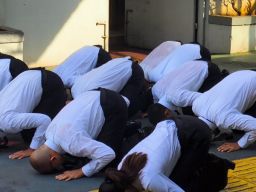 14 CASN Mulai Tugas di Lapas Cipinang, Tandai Pengabdian dengan Sujud Syukur