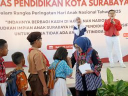 347 Anak di Surabaya Terima Bantuan Pendidikan di HAN 2025