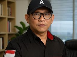 Eri Cahyadi: Transformasi Surabaya atau Sekadar Janji Manis?