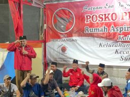 Dukung Megawati dan Pendidikan Gratis, Kader PDIP Surabaya Bangun Posko Gotong Royong
