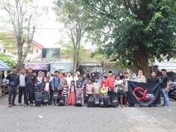 G25 Indonesia Salurkan Bantuan Pendidikan untuk 75 Anak di Bangkalan dan Pamekasan