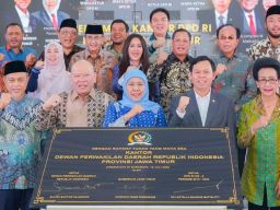 Khofifah: Kantor DPD RI Jatim Dekat Mahasiswa, Aspirasi Masyarakat Lebih Mudah Terserap