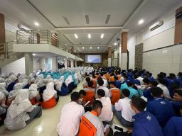 BCA Ajak Siswa SMK MUDISA Melek Finansial: Waspada Pinjol, Cerdas Atur Uang!