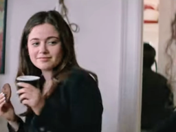 Shiva Baby: Kecemasan Millennial dalam Satu Ruang