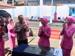 Ketua Bhayangkari Polda Jabar Resmikan Renovasi Masjid Jamiussolihin