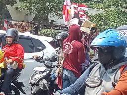 Jelang HUT RI, Pedagang Bendera di Pemalang Alami Sepi Pembeli