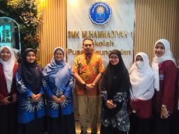 Lima Mahasiswa FKIP UM Surabaya Siap Ditempa Jadi Pendidik di SMK MUDISA