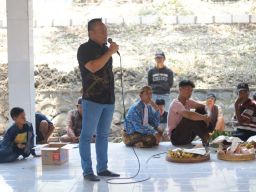Tradisi Sedekah Bumi di Sambikerep, Cak YeBe Tekankan Pentingnya Gotong Royong
