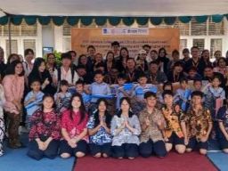 Asyiknya Mahasiswa Asing Belajar Budaya Indonesia di YPPI Schools Surabaya