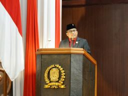 Fraksi PDIP Dukung Perubahan APBD 2025 dengan Catatan Defisit Produktif
