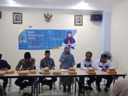 Warga Tambak Asri Keluhkan Dampak Normalisasi Kali Anak saat Reses DPRD Surabaya