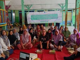 Wali Murid di Desa Dukuhtengah Dapat Edukasi PMT untuk Cegah Stunting