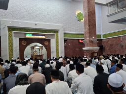 Subuh Akbar Majalengka, ASN Wajib Hadir, Warga Merasa Masjid Lebih Ramai