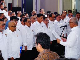 Pengurus PWI Pusat Periode 2025-2030 Resmi Dikukuhkan di Monumen Pers Solo