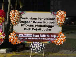 MAKI Jatim Kirim Karangan Bunga ke Kejati, Dukung Penuntasan Dugaan Korupsi PT DABN Probolinggo