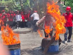 Kasus Kebakaran Meningkat, PDI Perjuangan Surabaya Gelar Pelatihan Mitigasi