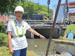 Semburan Air di Rungkut Tengah Bukan dari Pipa PDAM, Dipastikan Berasal dari Sumber Lain