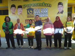 Diresmikan, Rumah Aspirasi Golkar Langsung Tampung Aduan Driver dan Ojol Surabaya