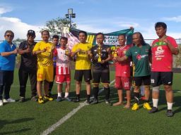 Rayakan HUT ke-61, Golkar Surabaya Gelar Turnamen Mini Soccer Bersama Jurnalis