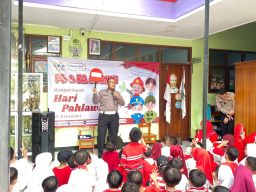 Polantas Menyapa Anak, Kenalkan Profesi Polri di PG RA TK AL AMIN
