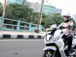 Perkuat Pelayanan Publik, Polrestabes Surabaya Luncurkan Patroli Houfbereau Bersinar