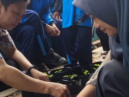 SMPN 6 Pemalang Tumbuhkan Karakter Peduli Lingkungan Kepada Siswa Tanam Cabai dan Budidaya Lele