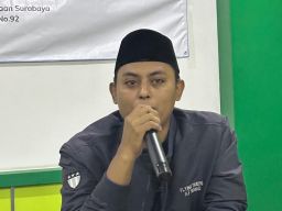 Refleksi Hari Guru: Antara Penghormatan Formal dan Pengabaian Substansial