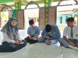 Doa dan Pelukan untuk Luqman, Keluarga MAN 6 Jombang Tunjukkan Kepedulian