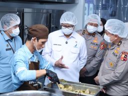BPOM Apresiasi Standar Keamanan Pangan SPPG Polri, Makanan Diuji Setara Hidangan VIP