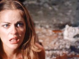 The Texas Chain Saw Massacre (1974): Teror yang Lahir dari Dunia yang Kehabisan Belas Kasih