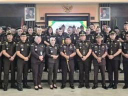 Kejari Sumedang melantik Pejabat Eselon IV