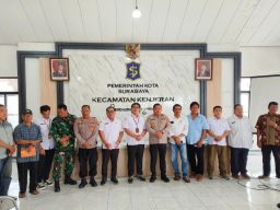 Hangatnya Sinergi Tiga Pilar: Babinsa, Bhabinkamtibmas dan Warga Bersatu Jaga Harmoni Kenjeran