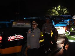 Ramadan Polres Tanjungperak Imbau Warga Surabaya Tak Sahur On The Road