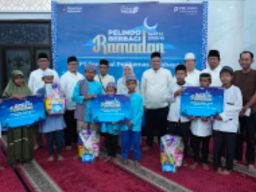 TPS Hadirkan Program “Pelindo Berbagi Ramadan, Salurkan Ratusan Paket Sembako dan Santunan