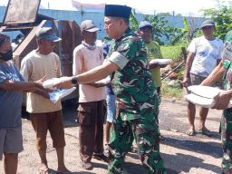 Korem 081/DSJ Salurkan Zakat Fitrah Hampir 1 Ton Beras