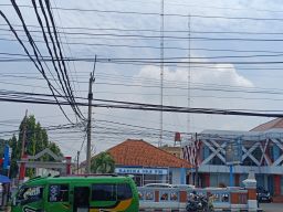 Penataan Kabel Semerawut, Diskominfo Majalengka Luncurkan Program “SAJUTA”