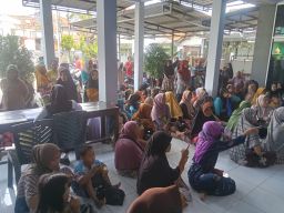Pasca Lebaran Ribuan Warga di Pemalang Dapat Bantuan Pangan
