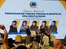AMI Gelar Seminar dan Halal Bihalal: Merajut Integritas di Tengah Arus Digital