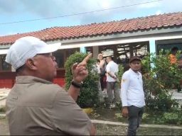 Atap SDN 3 Mirat Ambruk, Bupati Majalengka Soroti Dugaan Konstruksi Tak Sesuai Standar