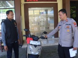 Respon Cepat Polsek Kenjeran Amankan Pelaku Curanmor di Kedinding Lor dari Amukan Masa