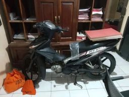 Polsek Jatitujuh Ringkus Penadah Kendaraan Roda Dua Hasil Curian