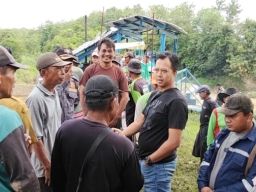 Petani Ujungjaya Gelar Unjuk Rasa, Desak Percepatan Pipanisasi Bendung Cariang