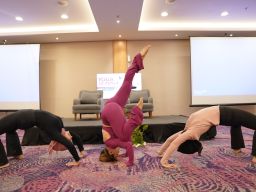 Favehotel Sidoarjo Gandeng Praktisi Medis Edukasi Kesehatan Perempuan