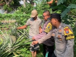 Sambang Poktan Tugu RW 09, Polisi Perkuat Ketahanan Pangan dan Edukasi Keamanan Lingkungan