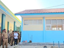 Kadisdik Majalengka Pastikan Gedung Sekolah Penerima Banpres Terawat, Disiplin Guru Ikut Diawasi